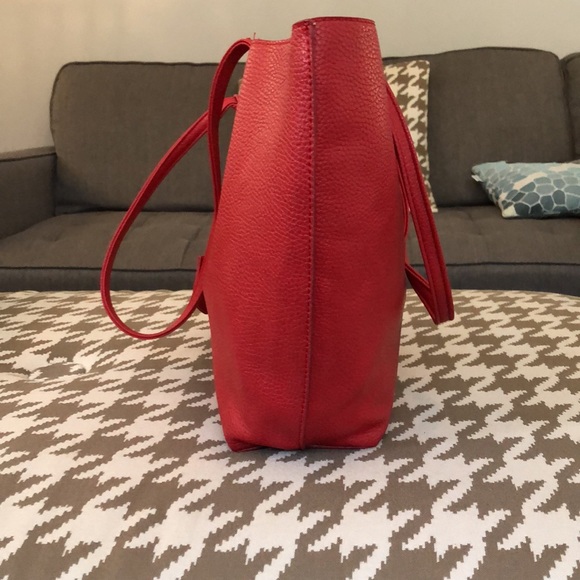 3 BCBG Leather bags - Picture 4 of 10